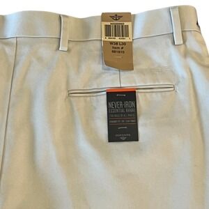 NWT Dockers NEVER-IRON Essential Khaki Straight Fit Flat Front Pants Mens 38x30